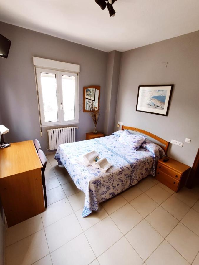 Hostal Monteclaro Ponferrada Exterior photo