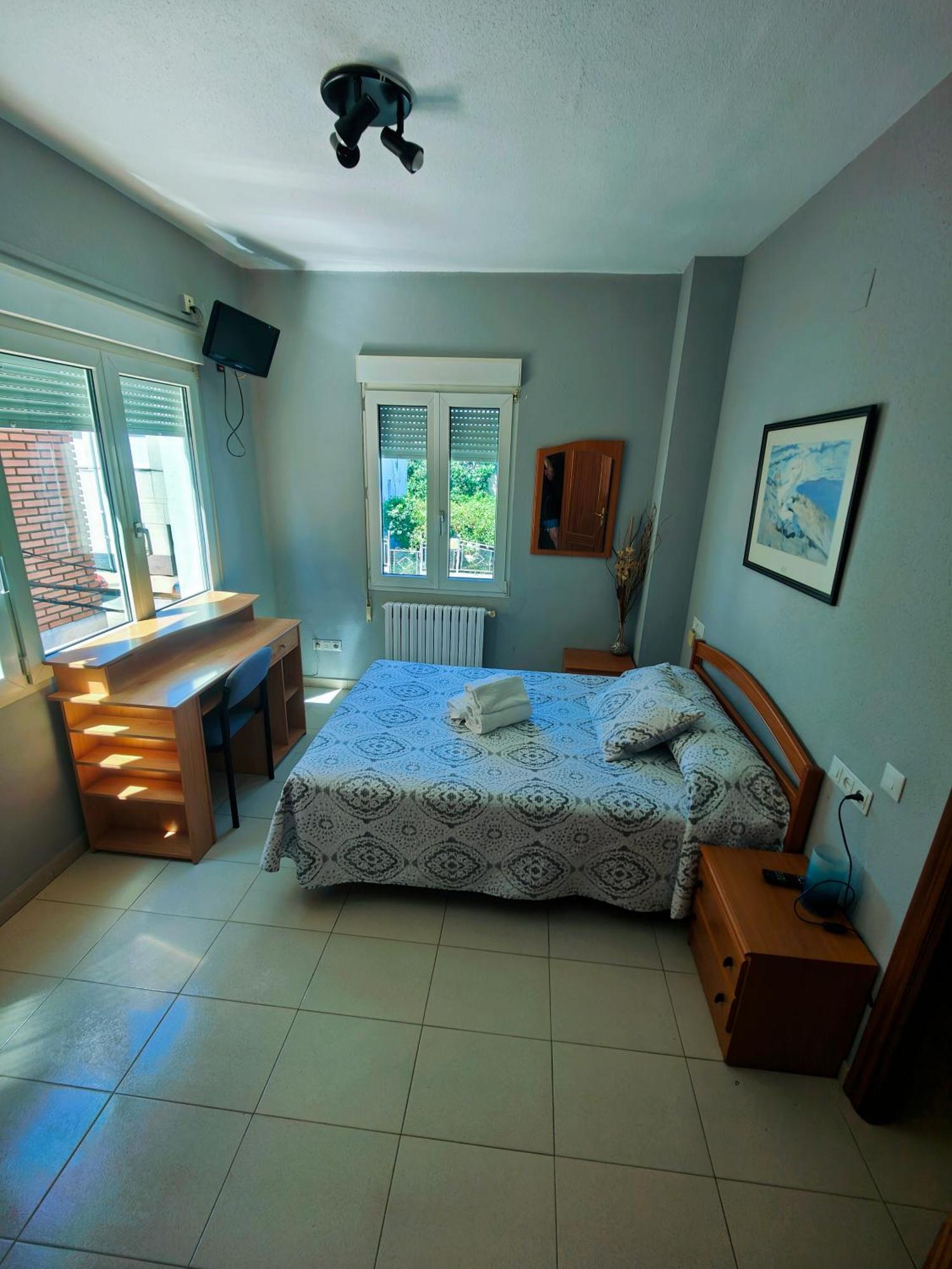 Hostal Monteclaro Ponferrada Exterior photo